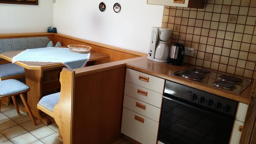 Haus Drescher Apartman Obsteig Szoba fotó