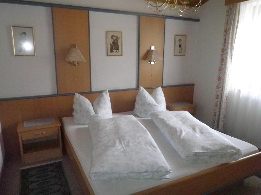 Haus Drescher Apartman Obsteig Szoba fotó